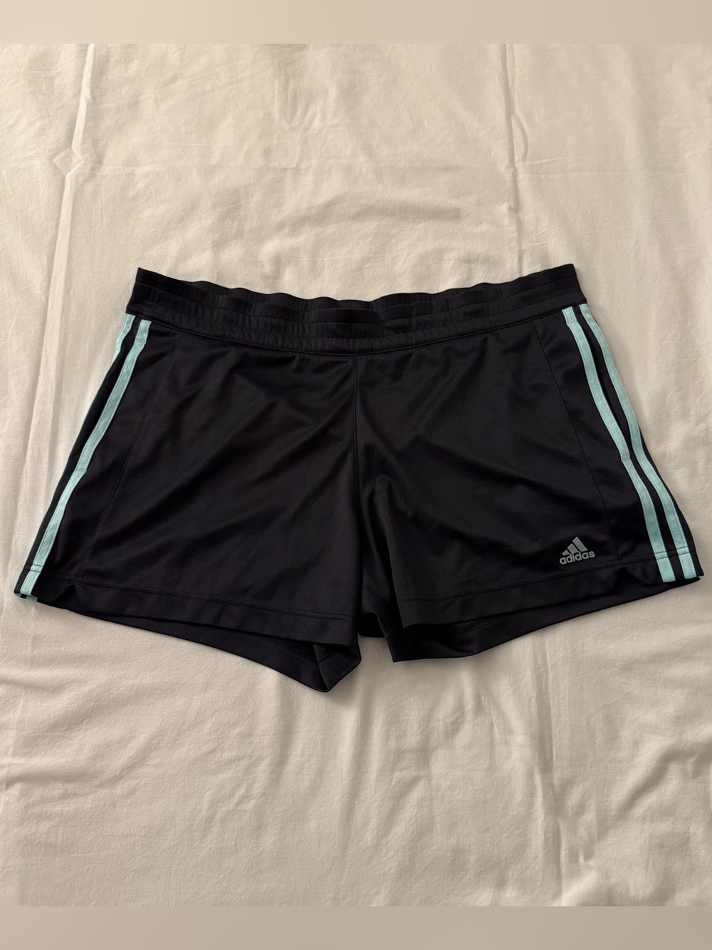 Y2K 2009 Adidas gray shorts with light blue stripes size Large
